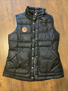 Obermeyer Black Quilted Snap-Front Puffer Vest with Patch Logo